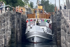 20250807_120732549_iOS