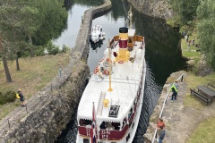 20250807_123430051_iOS