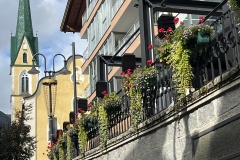 20250830_144021534_iOS