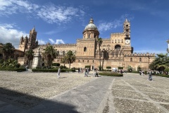 20251001_104955681_iOS