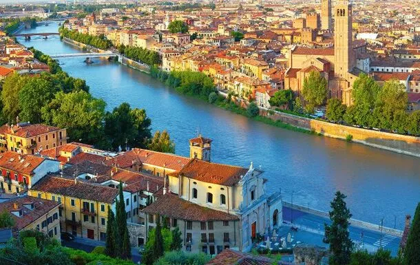 Blick über Verona© Dudarev Mikhail - Fotolia