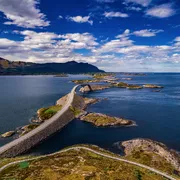 Atlantikstraße in Norwegen©Andrey Armyagov - stock.adobe.com