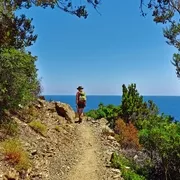 Sardinien - Wanderweg zur Pedra Longa© Uwe Albert-Thiele - Fotolia