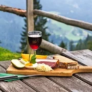 Hüttenjause© stockpics - Fotolia