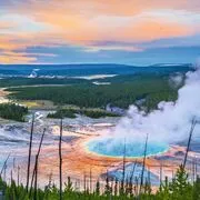 Geysir im Yellowstone Nationalpark© Krzysztof Wiktor - Fotolia